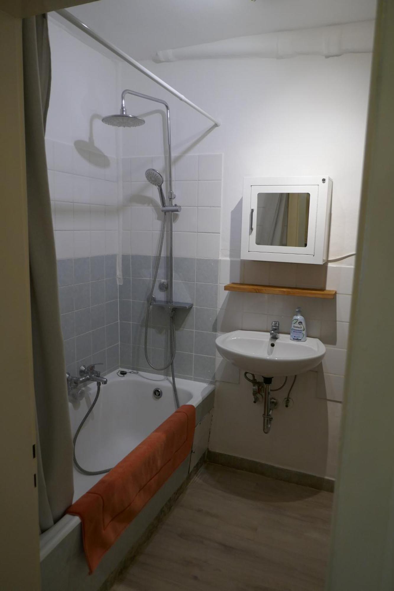 Gemuetliche 2 Zkb Im Zentrum Карлсруе Екстер'єр фото